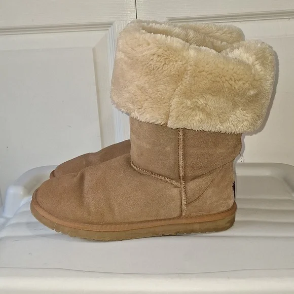 UGG Australia classic tall suede sheepskin leather faux fur boots - 9 -  tan - Picture 3 of 12